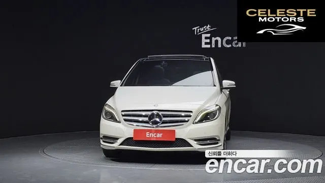 MERCEDES BENZ B-Classe W246 B200 CDI 2015 — photo 3 sur 26