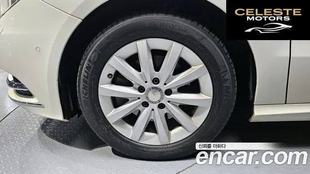MERCEDES BENZ B-Classe W246 B200 CDI 2015 — photo 5 sur 26