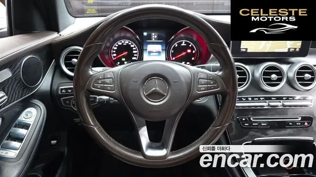 MERCEDES BENZ GLC-Classe X253 GLC220 d 4MATIC Premium 2017 — photo 13 sur 20