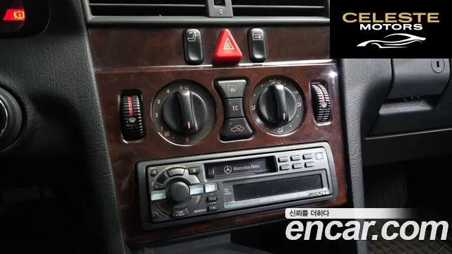 MERCEDES BENZ C-Classe C200 1997 — photo 13 sur 20