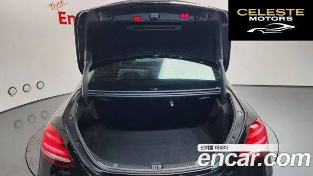 MERCEDES BENZ E-Classe W213 E450 4MATIC Exclusive 2020 — photo 20 sur 26