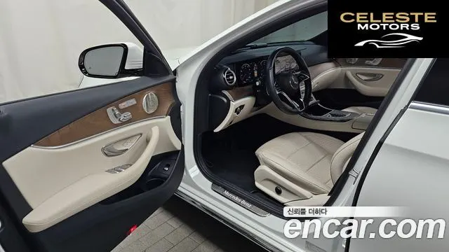 MERCEDES BENZ E-Classe W213 E220d 4MATIC Exclusive 2022 — photo 10 sur 20