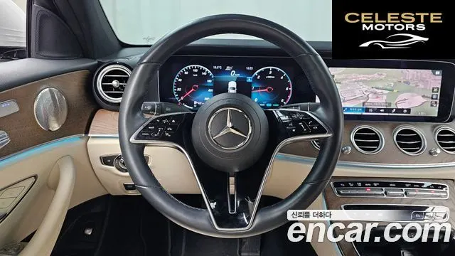 MERCEDES BENZ E-Classe W213 E220d 4MATIC Exclusive 2022 — photo 13 sur 20