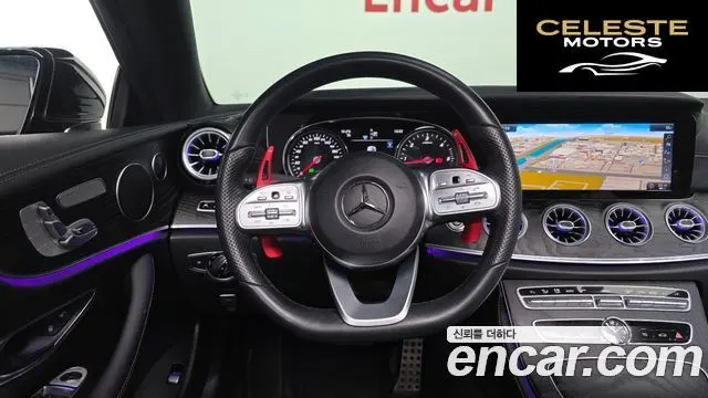 MERCEDES BENZ E-Classe W213 E220d Coupé 2019 — photo 13 sur 26