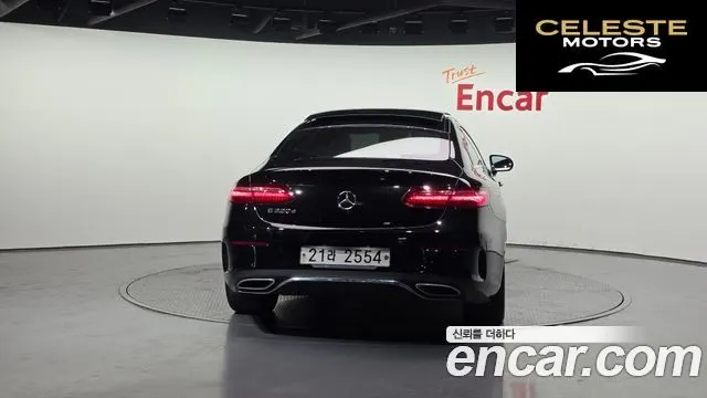 MERCEDES BENZ E-Classe W213 E220d Coupé 2019 — photo 4 sur 26