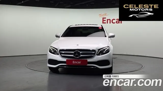 MERCEDES BENZ E-Classe W213 E300 Avantgarde 2020 — photo 3 sur 20
