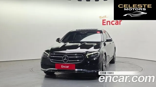 MERCEDES BENZ E-Classe W213 E250 Avantgarde 2021 — photo 3 sur 20