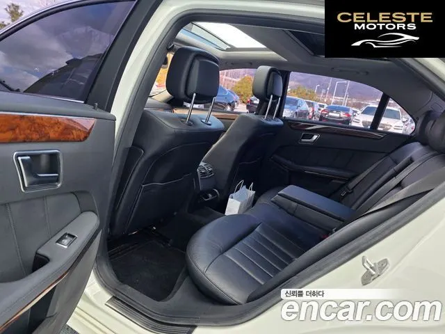 MERCEDES BENZ E-Classe W212 E300 2012 — photo 7 sur 20