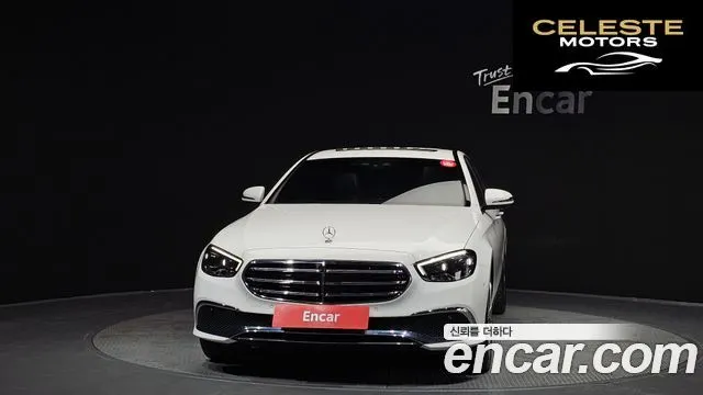 MERCEDES BENZ E-Classe W213 E300e 4MATIC Exclusive 2022 — photo 3 sur 26