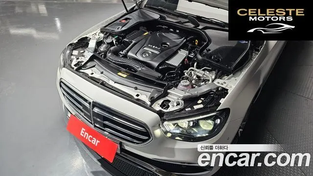 MERCEDES BENZ E-Classe W213 E300e 4MATIC Exclusive 2022 — photo 6 sur 26