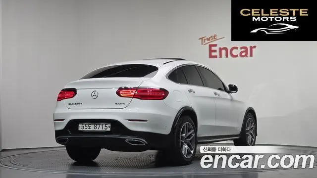 MERCEDES BENZ GLC-Classe X253 GLC220 d 4MATIC Coupé 2018 — photo 2 sur 20