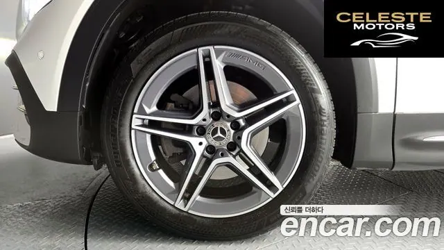 MERCEDES BENZ GLB-Classe X247 GLB250 4MATIC 2021 — photo 5 sur 26