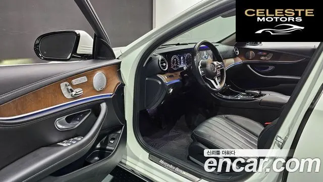 MERCEDES BENZ E-Classe W213 E300 Exclusive 2019 — photo 11 sur 20