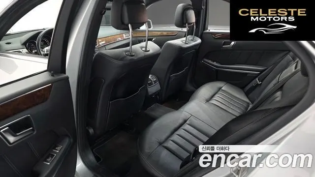 MERCEDES BENZ E-Classe W212 E300 2014 — photo 12 sur 20