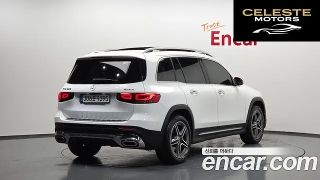 MERCEDES BENZ GLB-Classe X247 GLB250 4MATIC 2021 — photo 2 sur 20