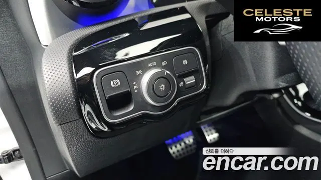 MERCEDES BENZ CLA-Classe C118 CLA250 4MATIC 2023 — photo 13 sur 20