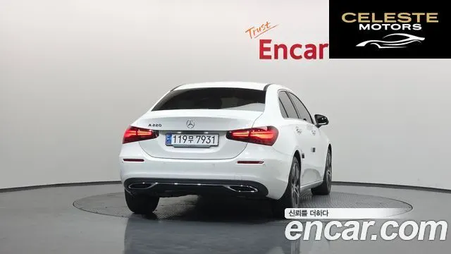 MERCEDES BENZ A-Classe W177 A220 Berline 2024 — photo 4 sur 20