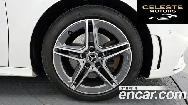 MERCEDES BENZ A-Classe W177 A250 4MATIC Berline 2022 — photo 5 sur 20