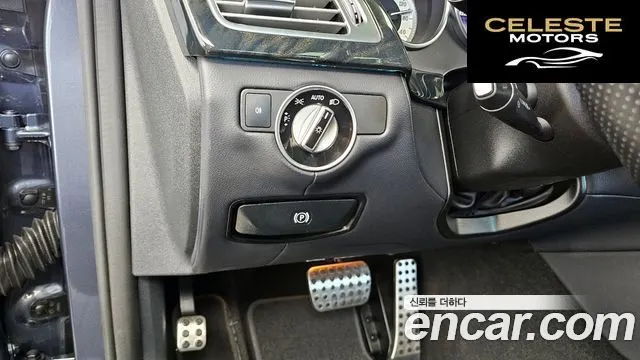 MERCEDES BENZ CLS-Classe W218 CLS400 2015 — photo 16 sur 20