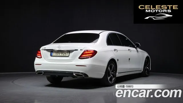 MERCEDES BENZ E-Classe W213 E250 Avantgarde 2020 — photo 2 sur 20