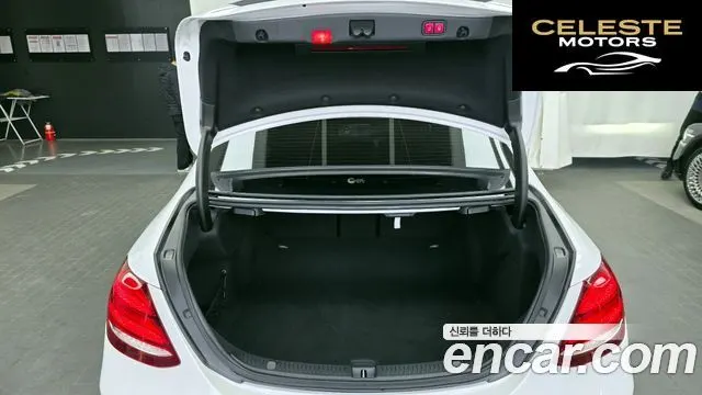 MERCEDES BENZ E-Classe W213 E250 Avantgarde 2020 — photo 20 sur 20
