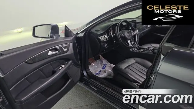 MERCEDES BENZ CLS-Classe W218 CLS250 d 4MATIC 2016 — photo 11 sur 20