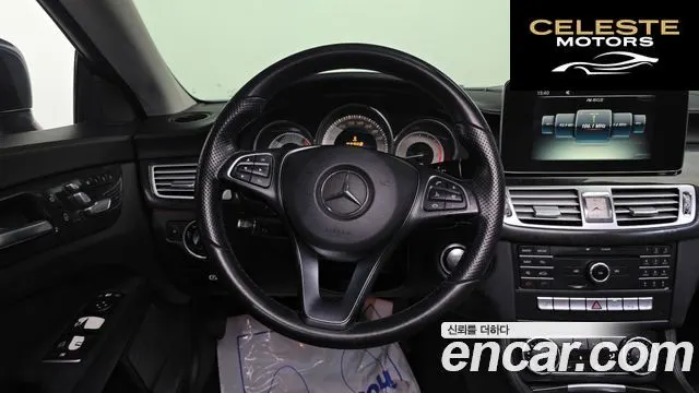 MERCEDES BENZ CLS-Classe W218 CLS250 d 4MATIC 2016 — photo 13 sur 20