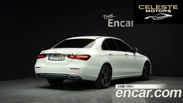 MERCEDES BENZ E-Classe W213 E250 Avantgarde 2021 — photo 2 sur 20