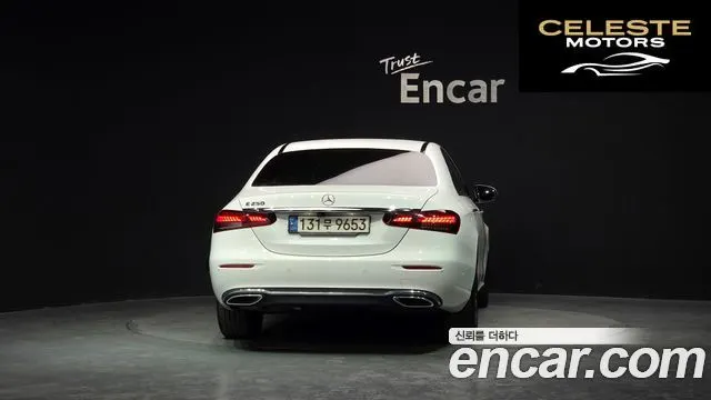 MERCEDES BENZ E-Classe W213 E250 Avantgarde 2021 — photo 4 sur 20