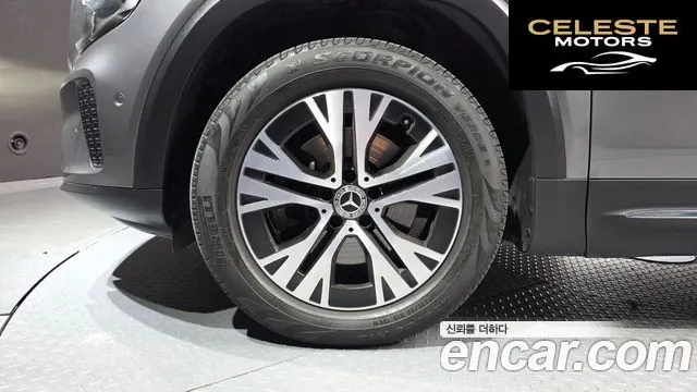 MERCEDES BENZ GLB-Classe X247 GLB200 d 2024 — photo 5 sur 26
