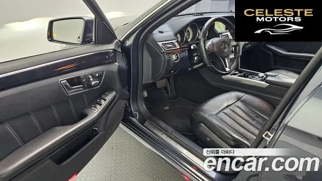 MERCEDES BENZ E-Classe W212 E400 4MATIC 2015 — photo 11 sur 20