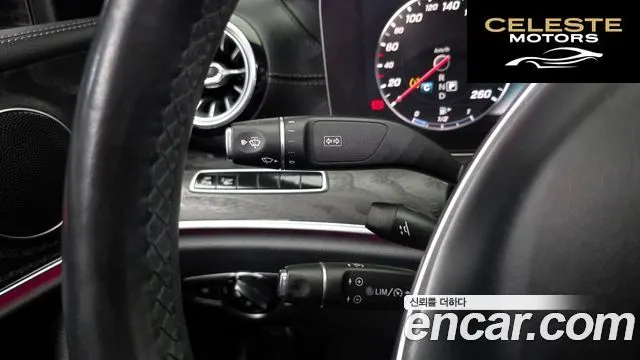 MERCEDES BENZ E-Classe W213 E220d Coupé 2017 — photo 18 sur 20