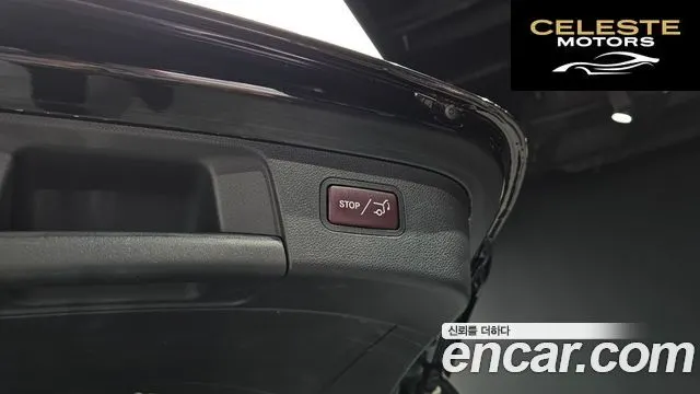 MERCEDES BENZ GLA-Classe X156 GLA220 2018 — photo 20 sur 20