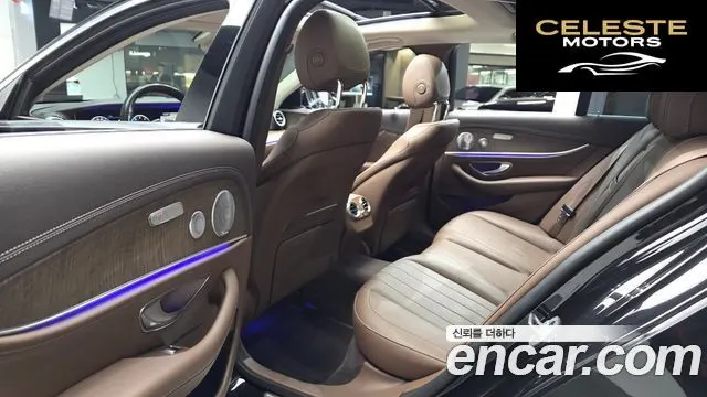 MERCEDES BENZ E-Classe W213 E300 4MATIC Exclusive 2019 — photo 11 sur 20