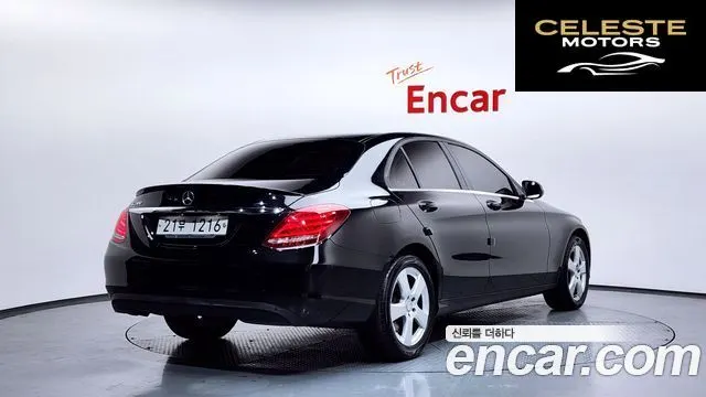 MERCEDES BENZ C-Classe W205 C200 2017 — photo 2 sur 20
