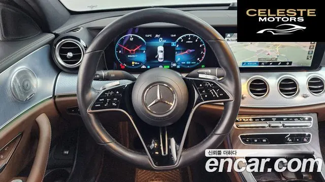 MERCEDES BENZ E-Classe W213 E350 4MATIC Avantgarde 2021 — photo 13 sur 20
