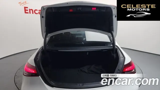 MERCEDES BENZ E-Classe W213 E350 4MATIC Avantgarde 2021 — photo 20 sur 20