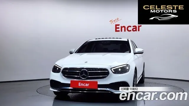 MERCEDES BENZ E-Classe W213 E350 4MATIC Avantgarde 2021 — photo 3 sur 20