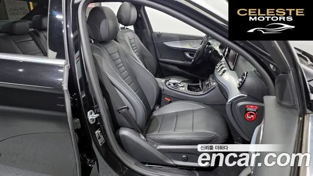 MERCEDES BENZ E-Classe W213 E250 Avantgarde 2020 — photo 12 sur 20