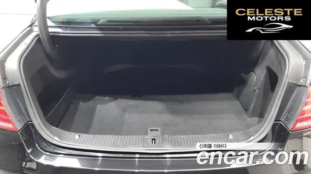 MERCEDES BENZ E-Classe W212 E200 Avantgarde 2015 — photo 20 sur 20