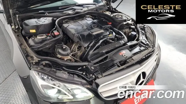 MERCEDES BENZ E-Classe W212 E200 Avantgarde 2015 — photo 6 sur 20