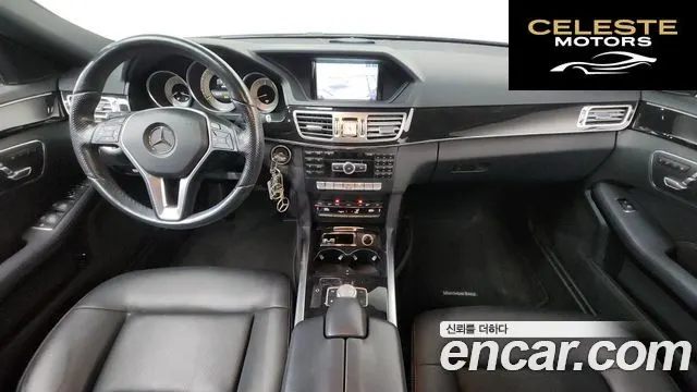 MERCEDES BENZ E-Classe W212 E200 Avantgarde 2015 — photo 7 sur 20