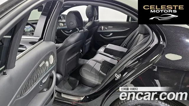 MERCEDES BENZ E-Classe W213 E350 4MATIC Avantgarde 2022 — photo 11 sur 20
