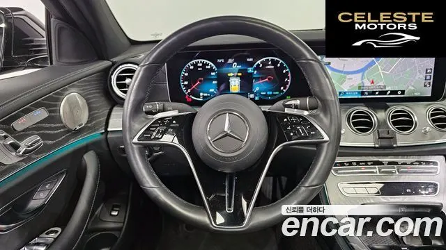MERCEDES BENZ E-Classe W213 E350 4MATIC Avantgarde 2022 — photo 13 sur 20