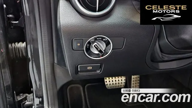 MERCEDES BENZ SLC-Classe R172 SLC200 2018 — photo 18 sur 20