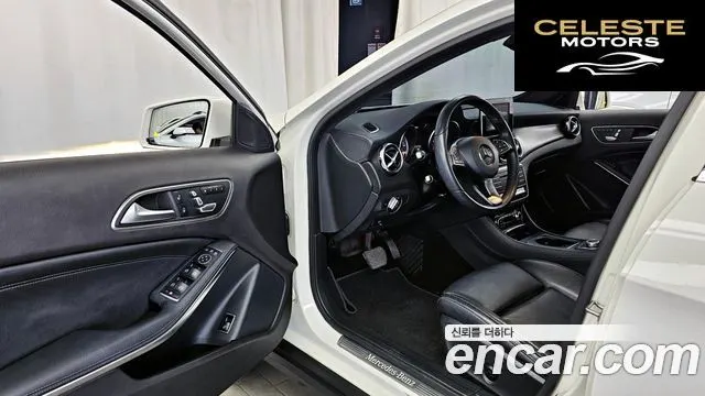 MERCEDES BENZ GLA-Classe X156 GLA220 Premium 2018 — photo 10 sur 26