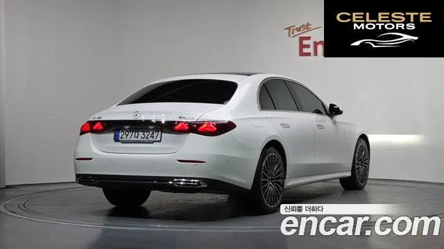 MERCEDES BENZ E-Classe W214 E450 4MATIC 2024 — photo 2 sur 20