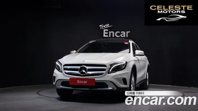 MERCEDES BENZ GLA-Classe X156 GLA200 d 2017 — photo 3 sur 20