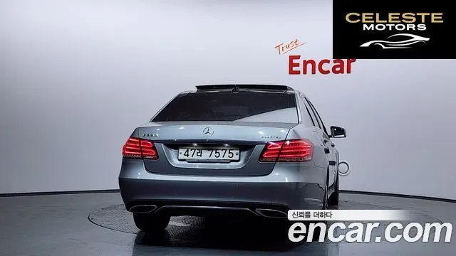 MERCEDES BENZ E-Classe W212 E250 4MATIC Avantgarde 2015 — photo 4 sur 20