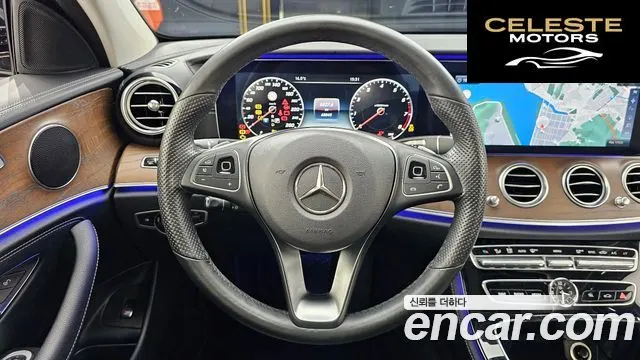 MERCEDES BENZ E-Classe W213 E300 Exclusive 2017 — photo 13 sur 20